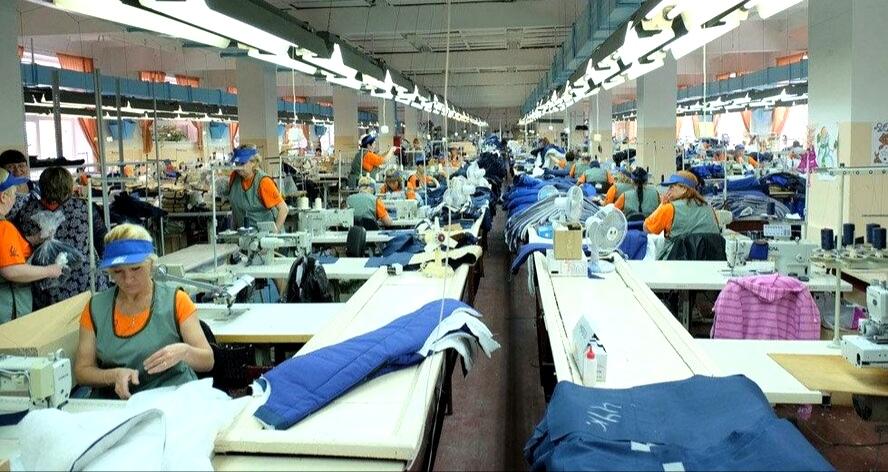 Кизеловская швейная фабрика попала под санкции