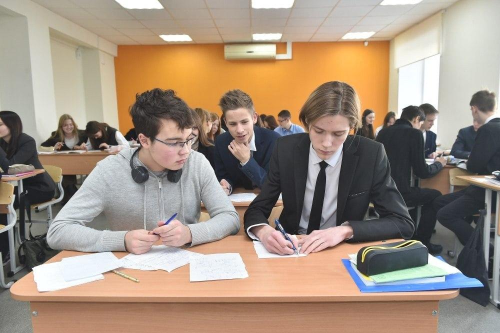 Образование нового уровня. В краевые профильные школы в вузах подано 882 заявления от школьников со всего Пермского края
