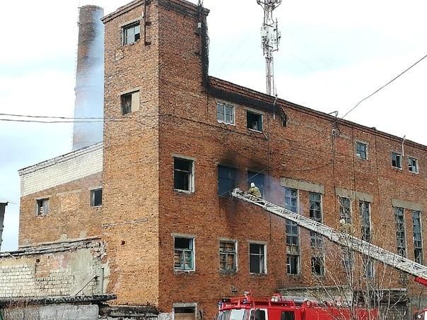 ​В Кизеле в брошенном здании котельной произошло второе возгорание за неделю
