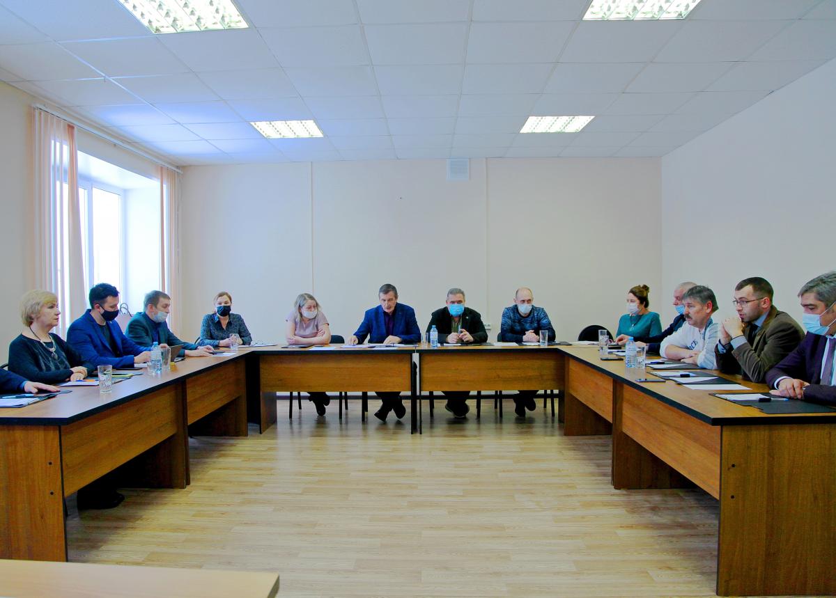 На заседании Думы Гремячинска депутаты рассмотрели вопросы объединения Гремячинского и Губахинского округов