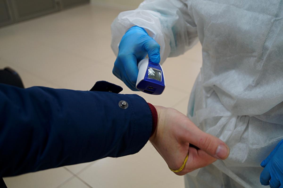 В Пермском крае первый раз за две недели за сутки выявили менее пяти тысяч случаев заболевания коронавирусом