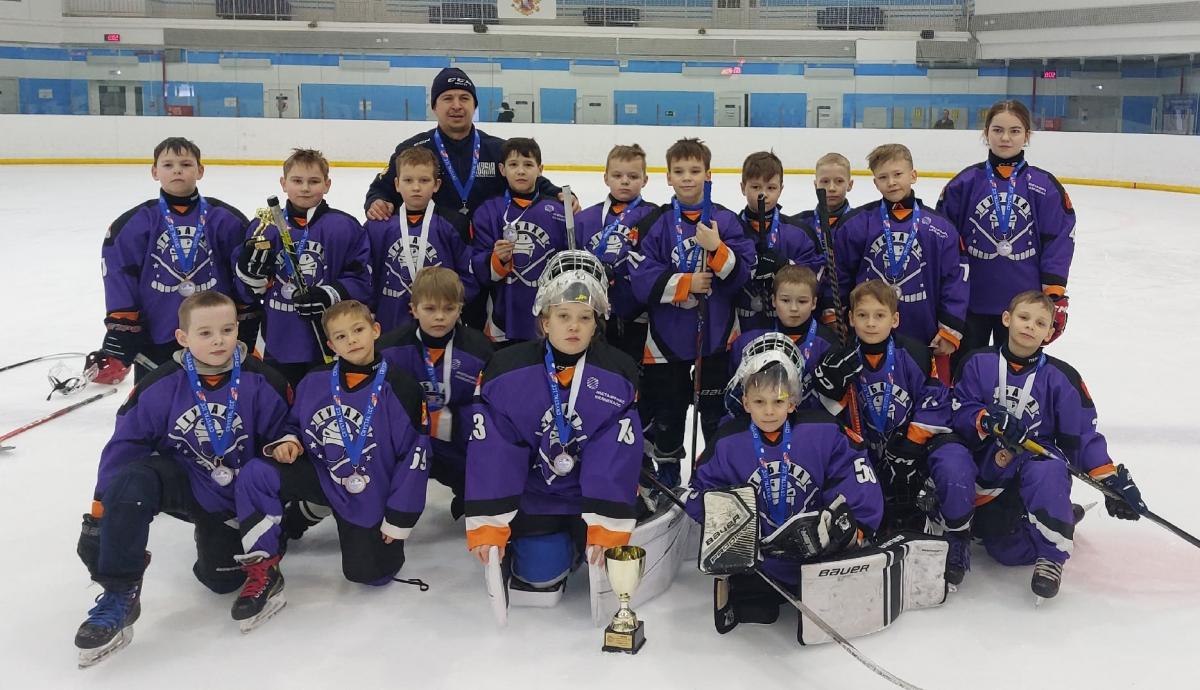 Губахинские спортсмены стали бронзовыми призёрами хоккейного турнира