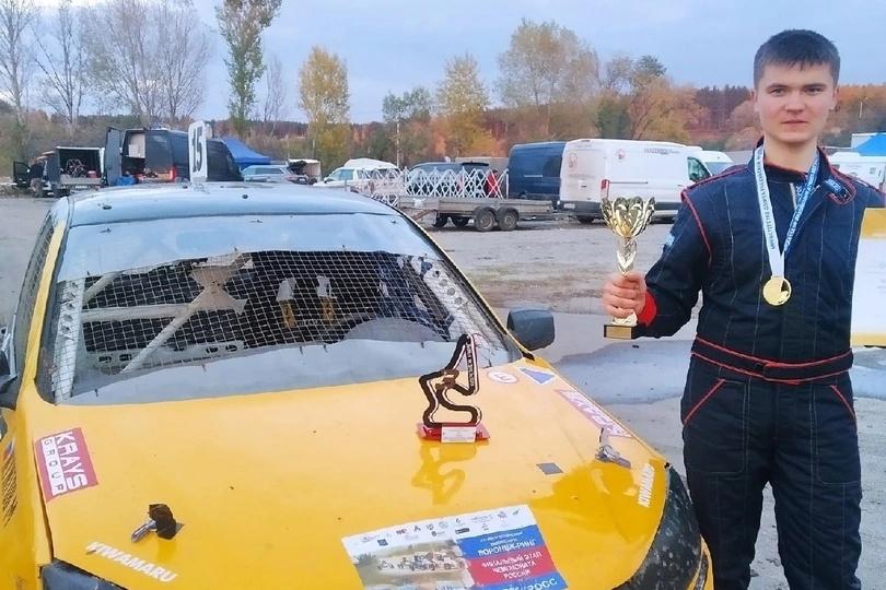Гонщик из Прикамья стал чемпионом России по автокроссу
