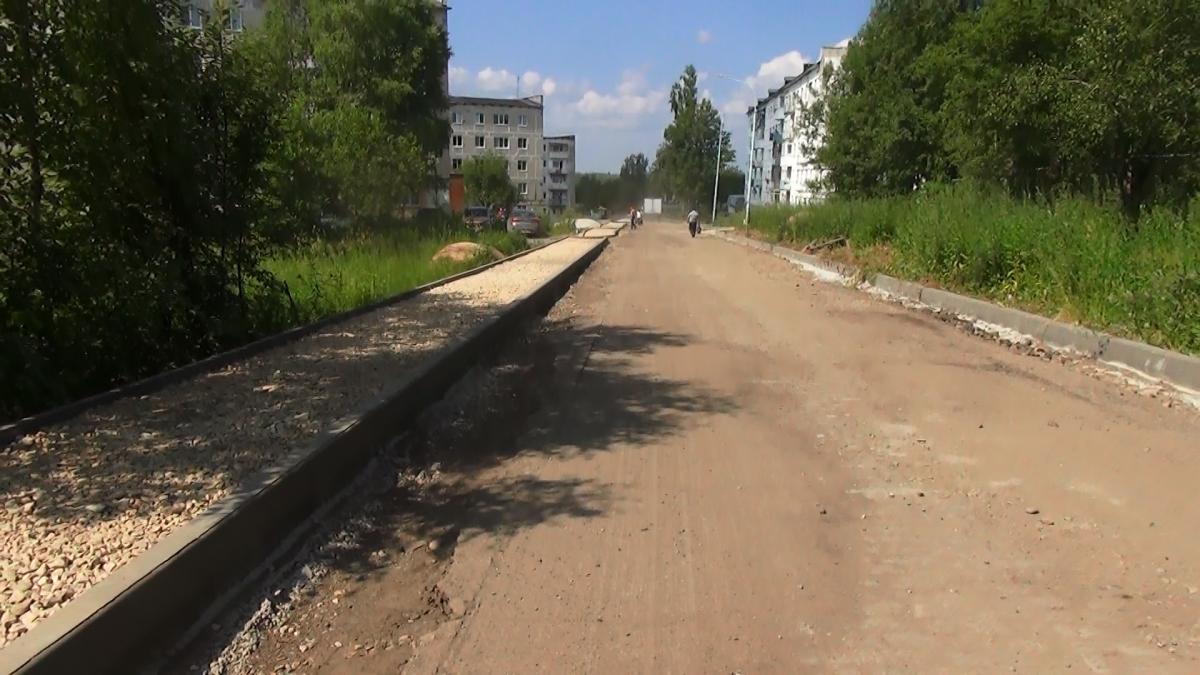 В посёлке Углеуральский Губахинского округа приступили к ремонту дороги по улице Гагарина