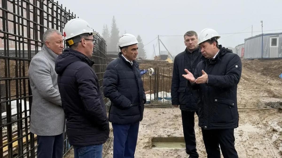 Задача общая для всех. На каких объектах и где в Губахи работают строительные бригады