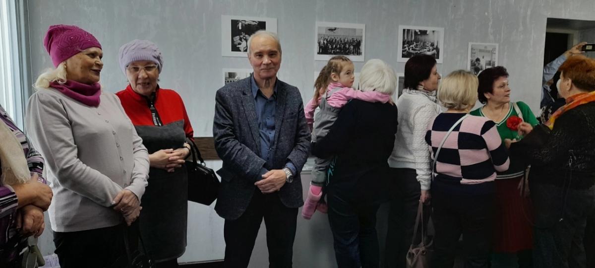В Губахинском музее открыли выставку, посвящённую юбилею завода АДС