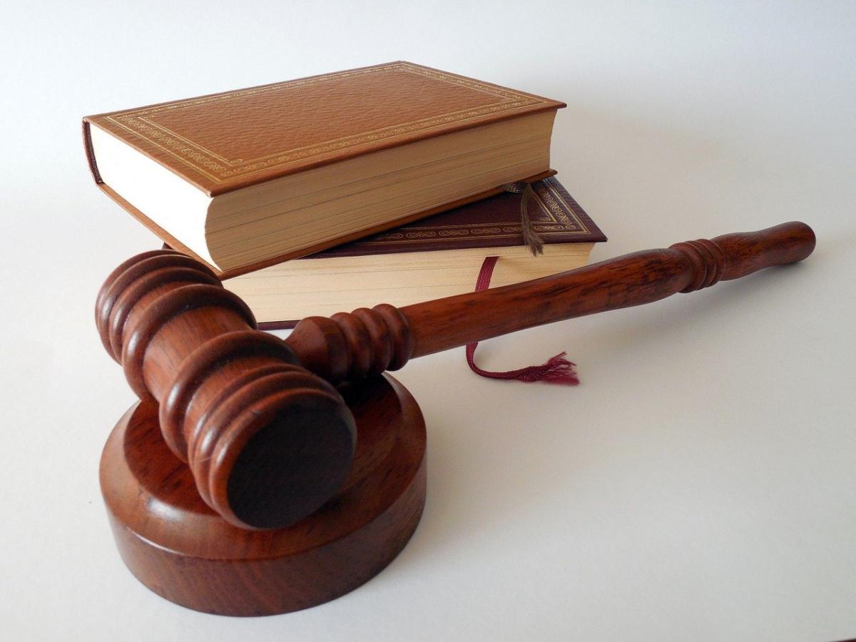 В Кизеле суд за побои вынес приговор двум местным жителям