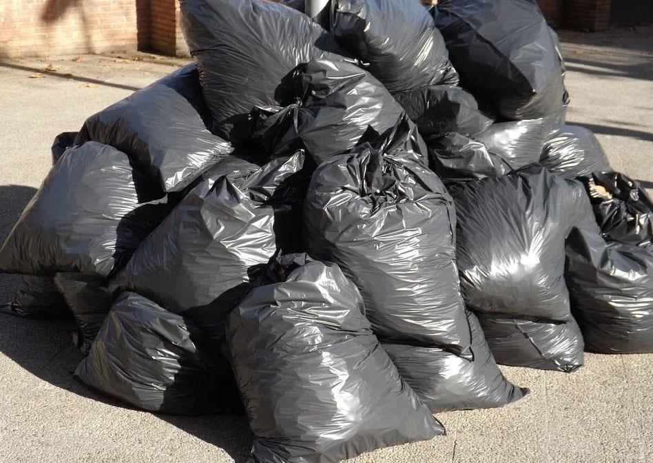 На портале «Управляем вместе» зарегистрировано 50 обращений граждан по поводу скопления мусора 