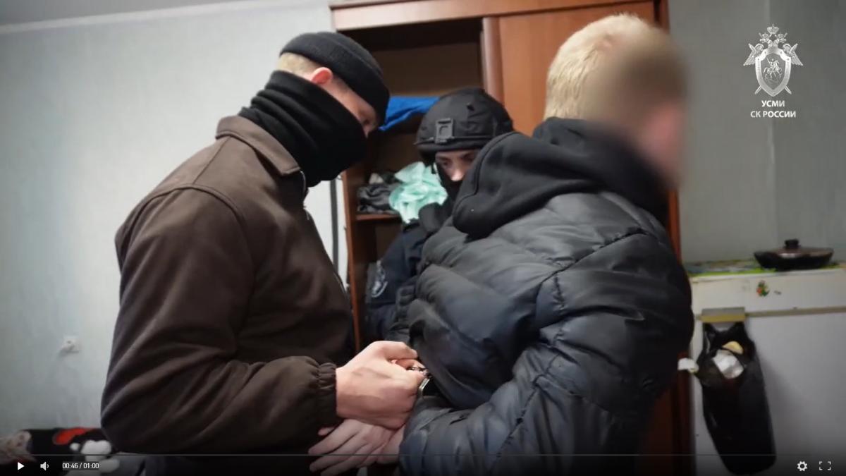 В Пемском крае предъявили обвинение четверым участникам организованной группы, скупавшим банковские карты у несовершеннолетних