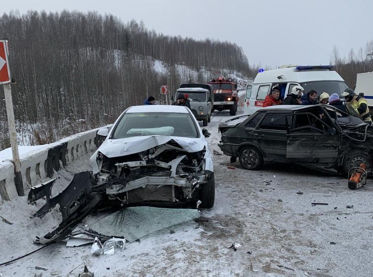 В результате ДТП на трассе Кунгур-Соликамск пострадали три человека