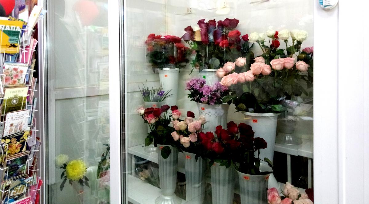 Красота по выгодной цене.  Как ведёт себя цветочный бизнес под санкциями, и влияет ли ситуация на размер и стоимость праздничного букета