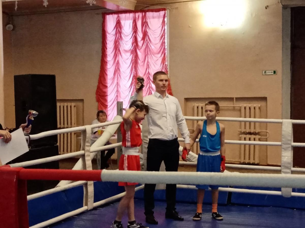 Юные боксёры Кизела, Губахи и Гремячинска встретились в поединках открытого первенства
