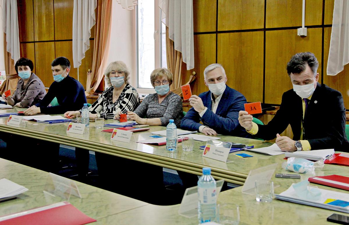 ​24 февраля депутаты Губахинской Думы проголосовали за выделение дополнительных средств на социальные проекты 