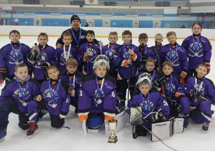 Губахинские спортсмены стали бронзовыми призёрами хоккейного турнира