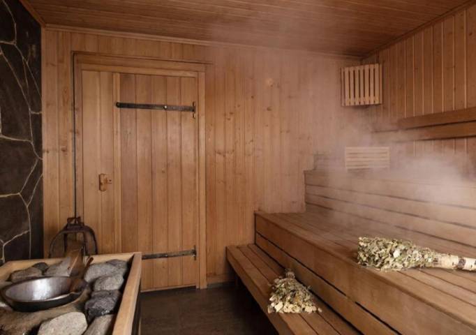 В Губахинском округе после капремонта открыли общественную баню