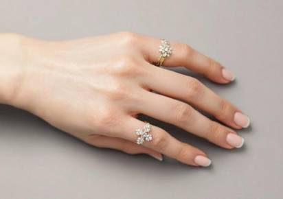 Две гремячинки напали с ножом на малознакомую женщину и потребовали снять с руки украшения