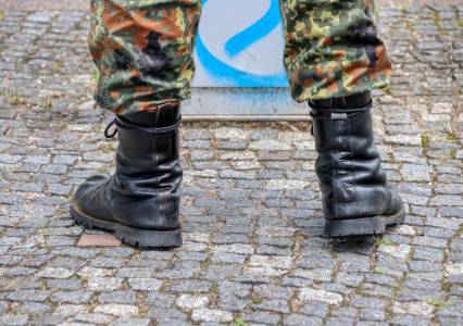 Губахинцев приглашают заключить контракты для участия в специальной военной операции на Украине
