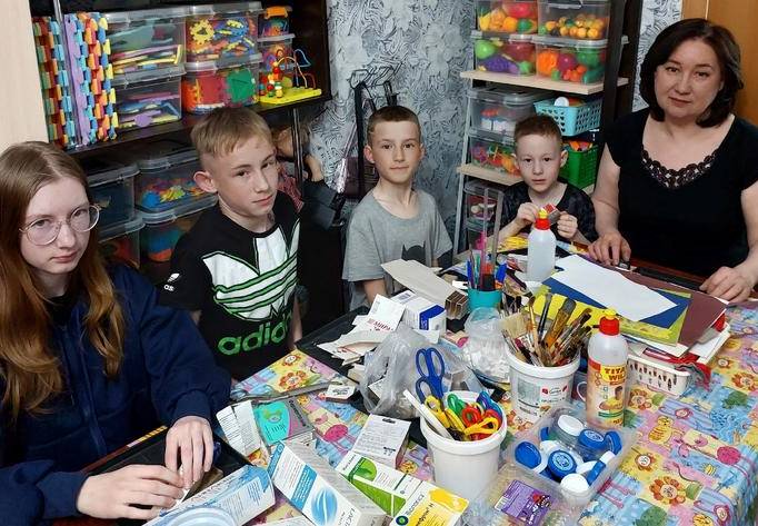 Когда счастье искрится творчеством. Как добрые сказки помогают в воспитании детей с непростыми судьбами