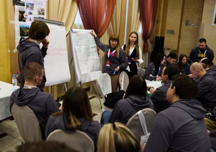 Молодые лидеры в действии. Компания «Метафракс Кемикалс» организовала всероссийский форум молодых лидеров химических предприятий