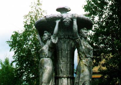 Куда ускакали олени или Топ-5 советских памятников Губахи