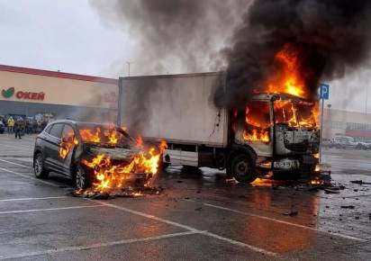 В Кизеле двоих мужчин осудили за поджог автомобилей у магазина