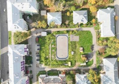 В Губахе группа активистов планирует построить во дворе дома хоккейную коробку