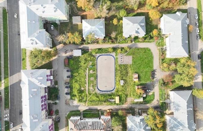 В Губахе группа активистов планирует построить во дворе дома хоккейную коробку