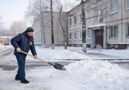 Суд вынес приговор гремячинцу, ограбившему знакомую, которую он провожал до дома 
