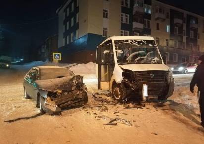Полиция Губахи ищет свидетелей автомобильной аварии