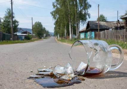 Жителя Губахинского муниципального округа, ударившего односельчанина кружкой, будут судить