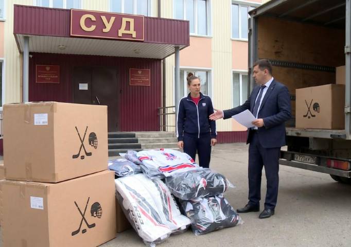 Прокуратура в суде защитила права губахинских хоккеистов