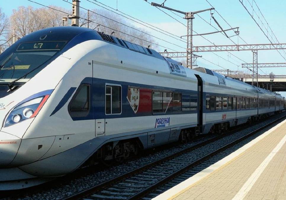 В расписание электропоездов вернут летние остановки 