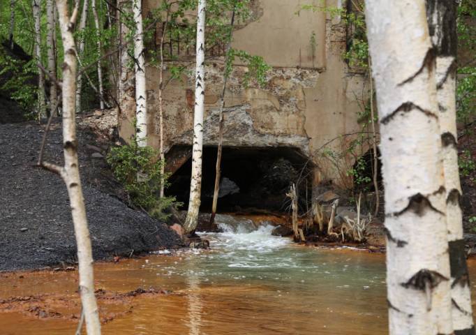 Всё течёт, не всё меняется. Как без малого четверть века в КУБе борются с шахтными водами