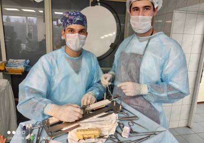 В Губахе впервые провели операцию по замещению коленной связки