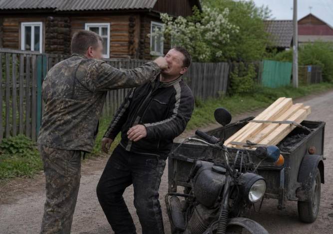 Жителя Губахинского округа осудили за использование кружки в качестве оружия