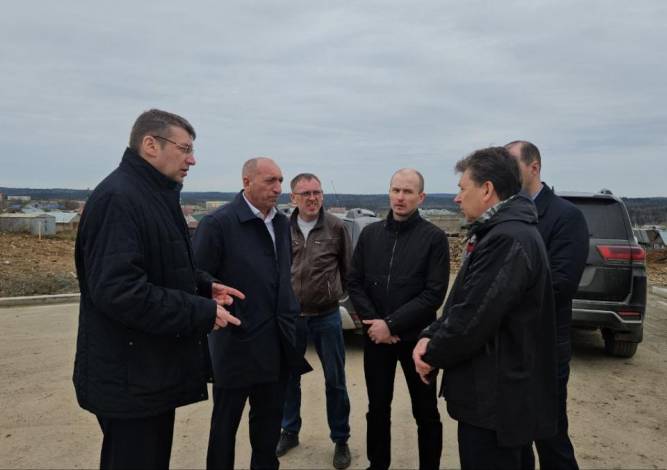 Дорога в горы приведёт.  Депутаты Законодательного собрания Прикамья оценили проведение капитального ремонта автодороги к Новому Нагорному