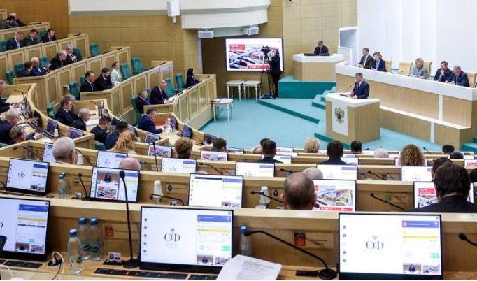 В лидерах по инвестпроектам. Дмитрий Махонин представил итоги социально-экономического развития Пермского края в Совете Федерации