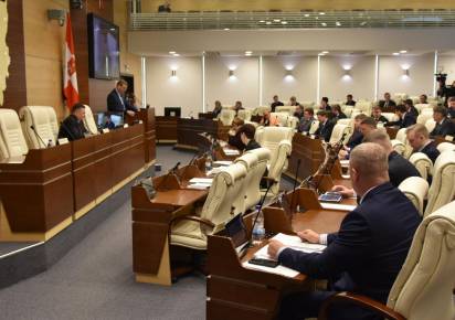 17 марта депутаты Законодательного собрания Пермского края одобрили законопроект об объединении Губахи и Гремячинска в единый муниципальный округ