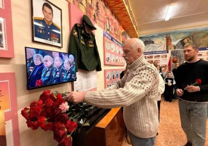 В Губахинском округе открыли мемориальную доску погибшему генерал-лейтенанту