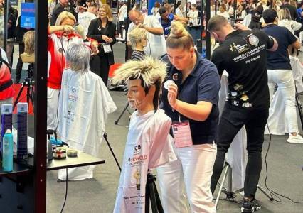 Губахинка вошла в десятку сильнейших парикмахеров мира