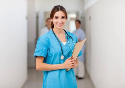 В России часть обязанностей врачей передадут медсёстрам
